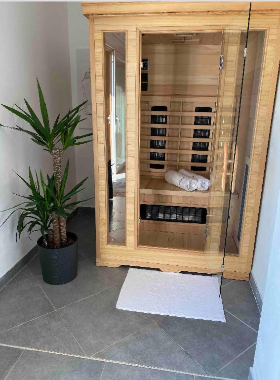 Lovely Apartment In Nature With Sauna! Postojna Ngoại thất bức ảnh